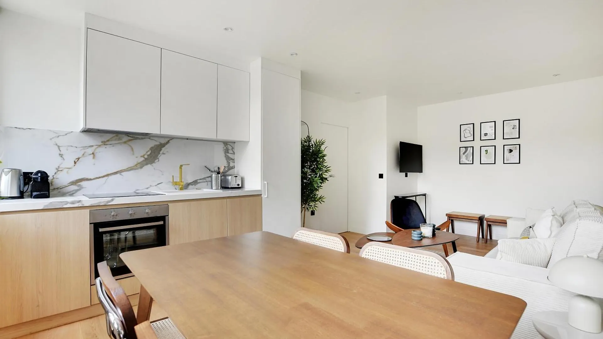 Pick A Flat'S Apartments In Daumesnil - Avenue Du General Bizot パリ
