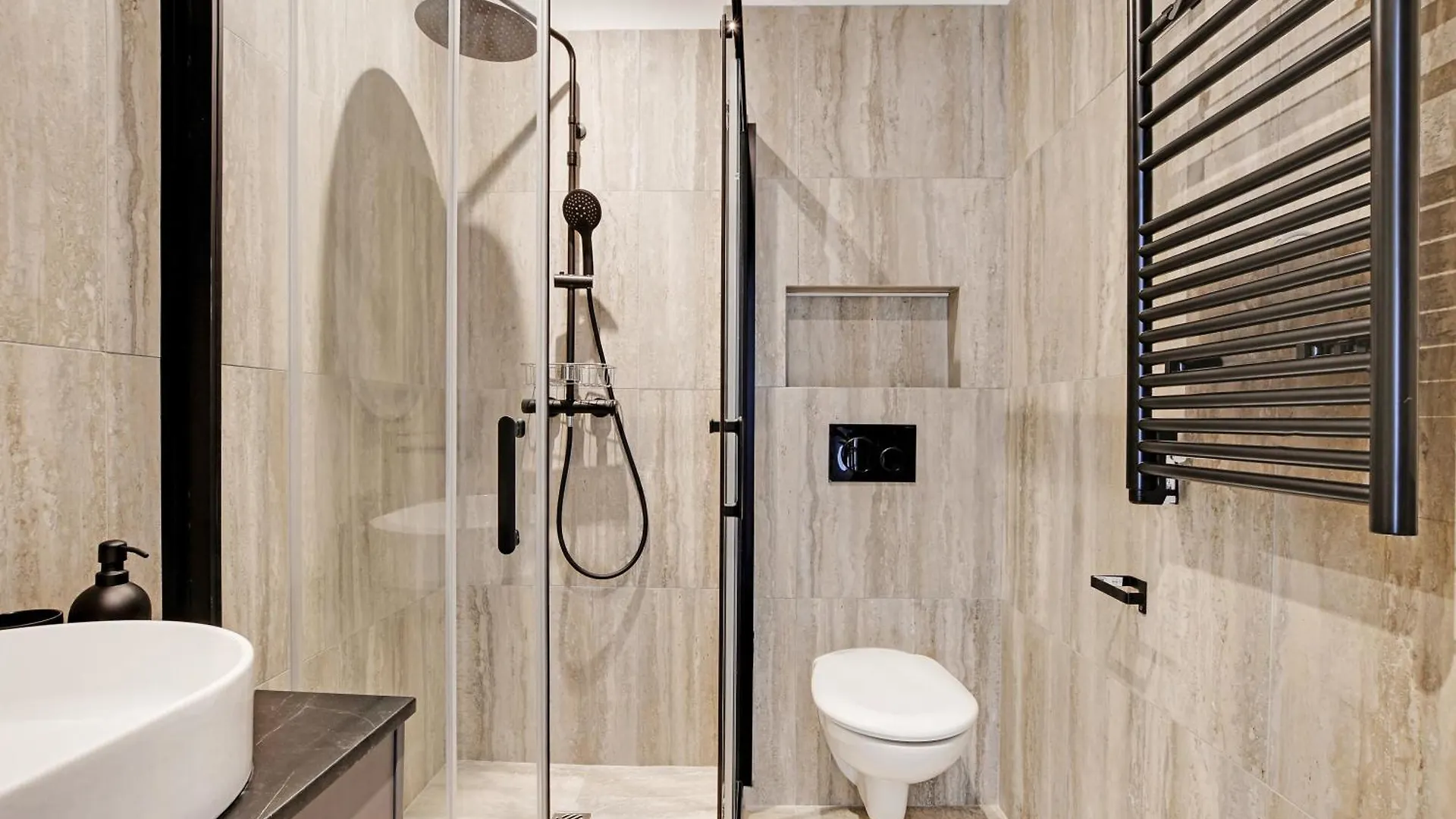 Pick A Flat'S Apartments In Daumesnil - Avenue Du General Bizot Paris France